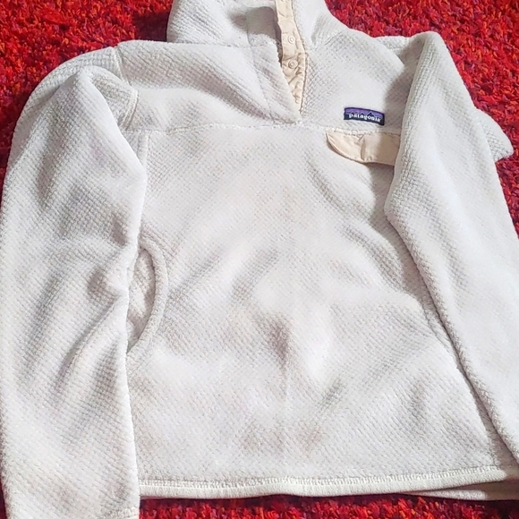 Patagonia pull over - Picture 4 of 4